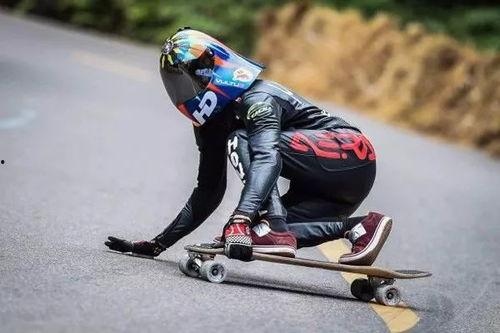 娱乐吃瓜滑板是真的吗,真相还是炒作？